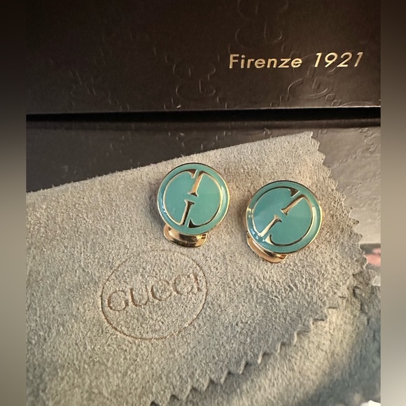 GUCCI Vintage Blue Enamel & Gold GG Clip on Earrings ๐๐ - Picture 2 of 5